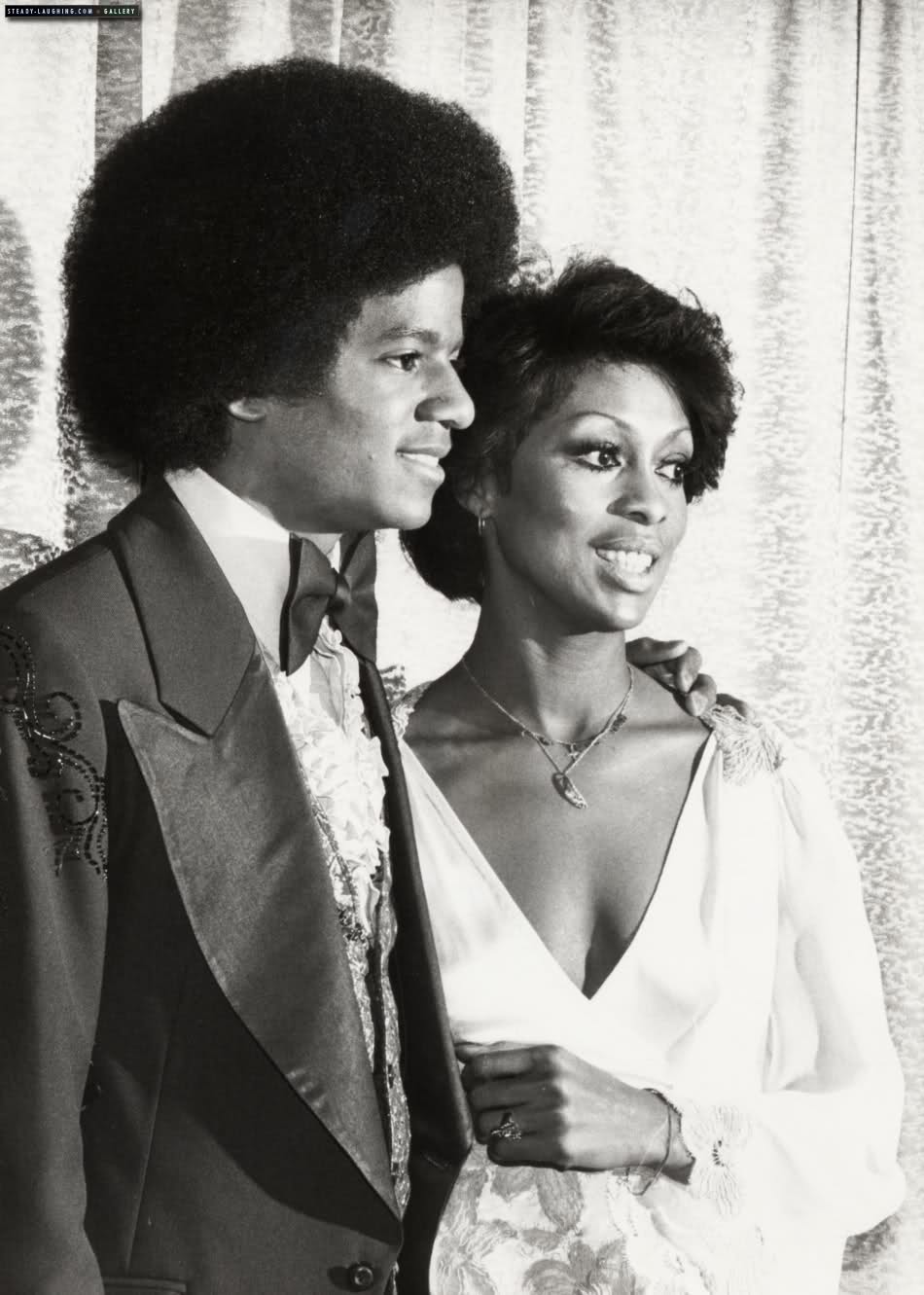 The Wiz' Star Stephanie Mills Opens Up About Dating Michael Jackson |