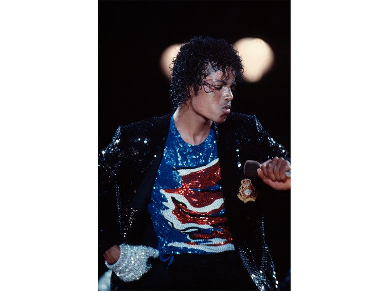 Michael Jackson's Victory Tour Glove for grab! - MJVibe