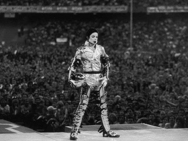 photographer Hogan shares his memories of the late 'King of Pop' Michael Jackson | MJVibe