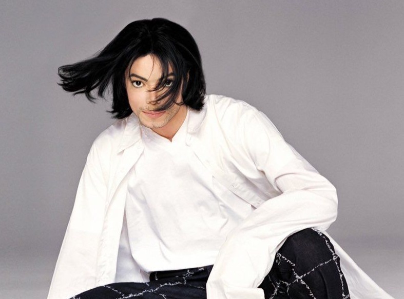 Images inédites de Michael Jackson en studio Gotta-June-2019