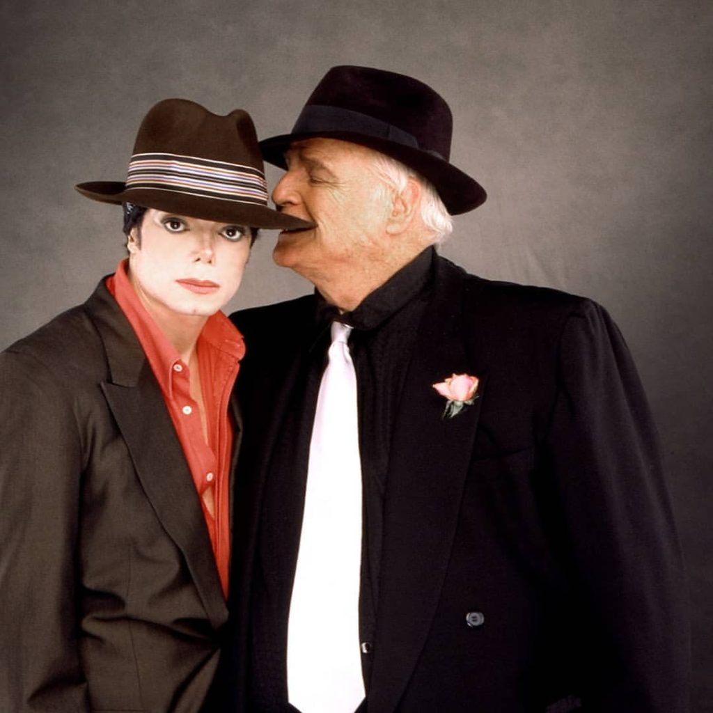 Miko Brando clame les revendications et défend Michael Jackson. Marlon-Brando-1024x1024