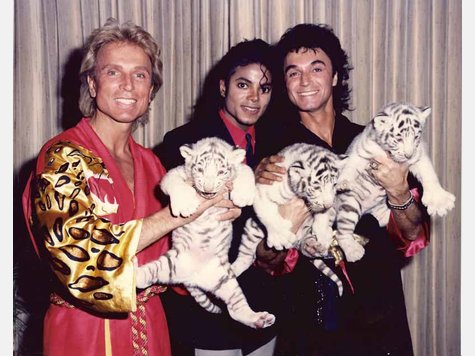 Roy Horn de Siegfried & Roy décède à 75 ans. SR01