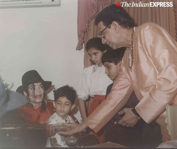 L'Indian Express a publié de rares photos de Michael Jackson. India-03