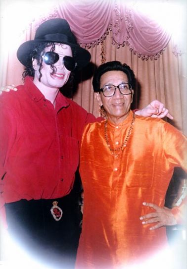   Étrange affaire judiciaire concernant le concert de Michael Jackson en Inde en 1996 Raj-Thackeray03
