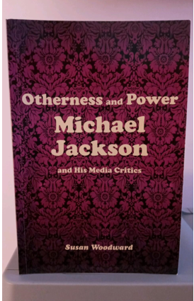 Revue du Michael Jackson Book Club : « Altérité et pouvoir : Michael Jackson et ses critiques médiatiques »  Book