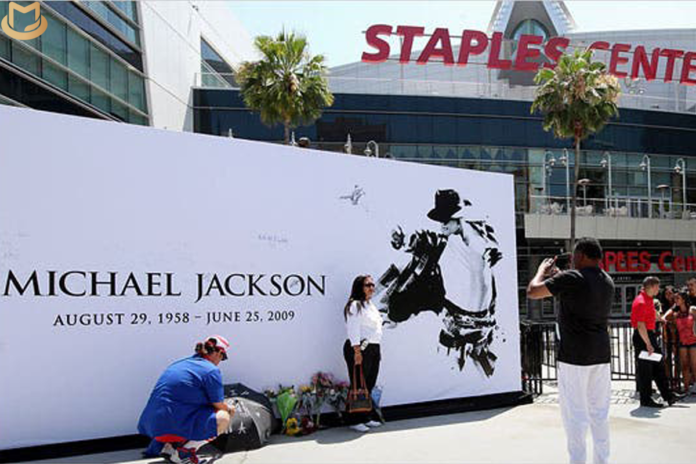 The Staples Center changes name. Staples-Center-696x464