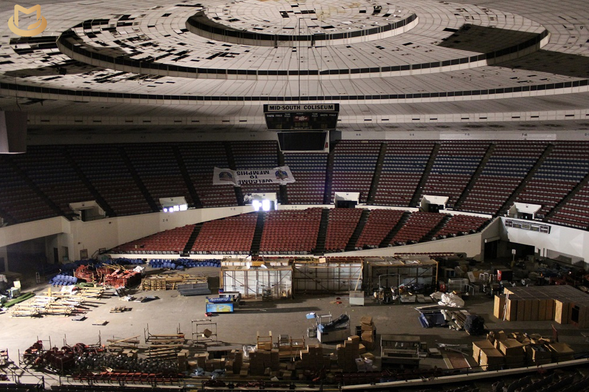 Abandoned coliseum where the Jacksons kicked off the Triumph Tour