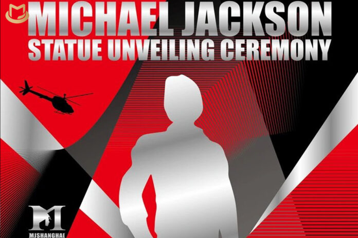 The unveiling of Shanghai’s Michael Jackson Statue China-Statue-23-06-23-00-696x464