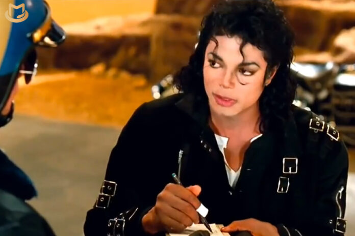 Michael Jackson dit aux clients d'Energy d'obtenir correctement leurs billets Pay-your-bill-01-696x464