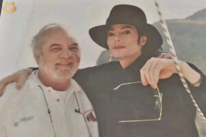 Photos inédites de Michael Jackson à l'époque de l'HIStory Unseen-01-05-2024-02-300x200